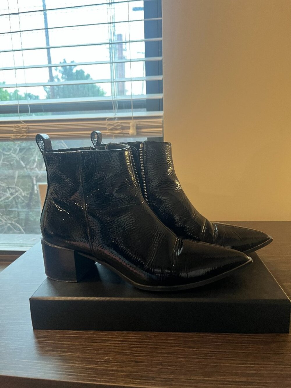 Everlane Everyday Black Boots Size 8.5-Good Used